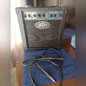 Peavey Bass Amp 10 Watt MAX 126